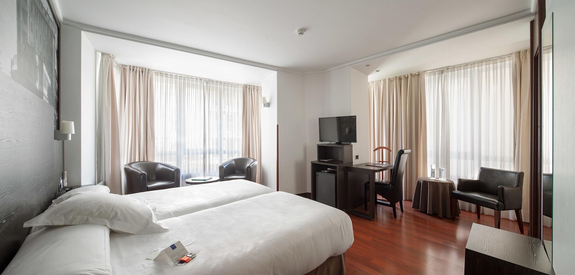 Hotel Yoldi Pamplona Dış mekan fotoğraf