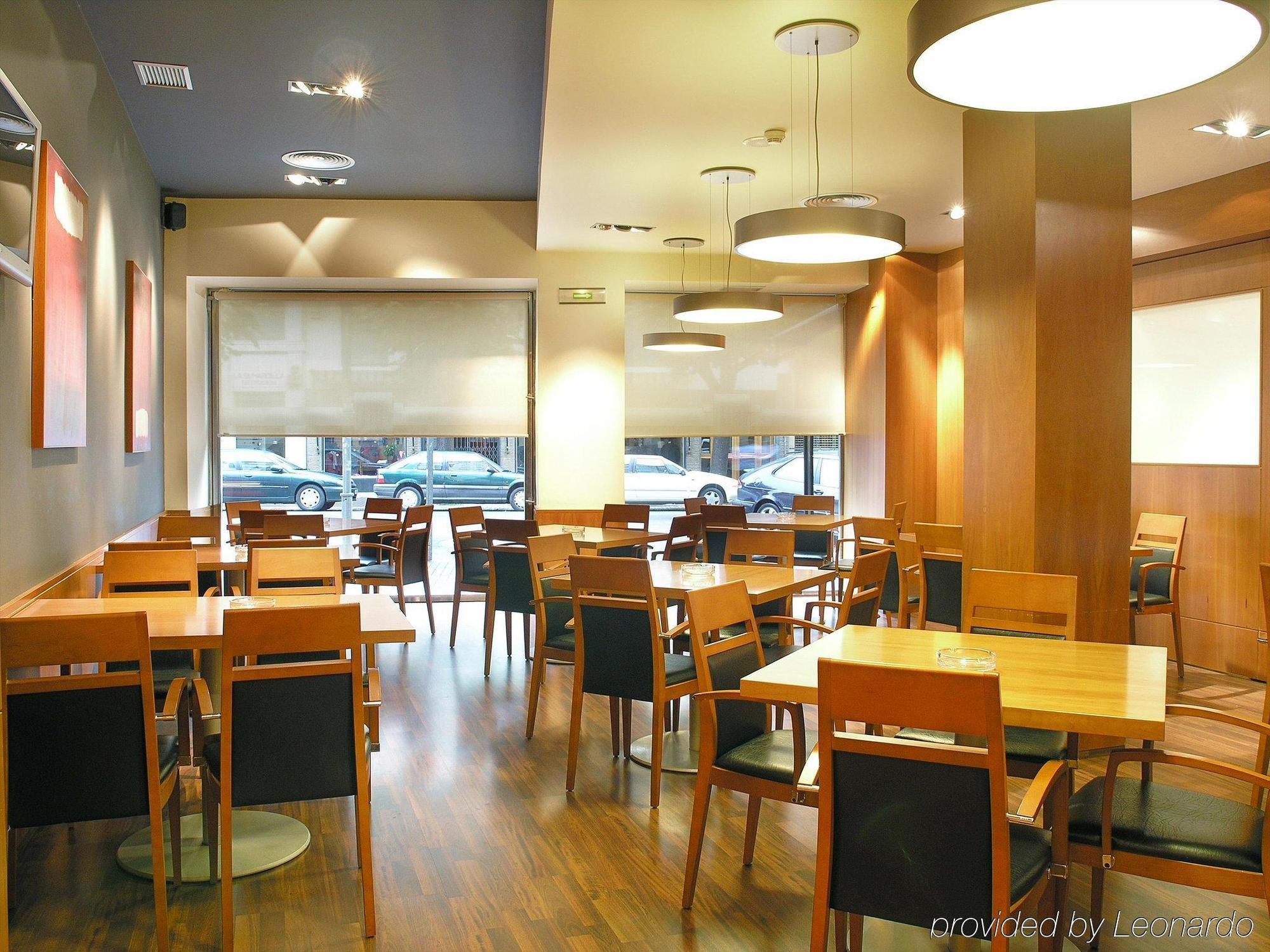 Hotel Yoldi Pamplona Restoran fotoğraf