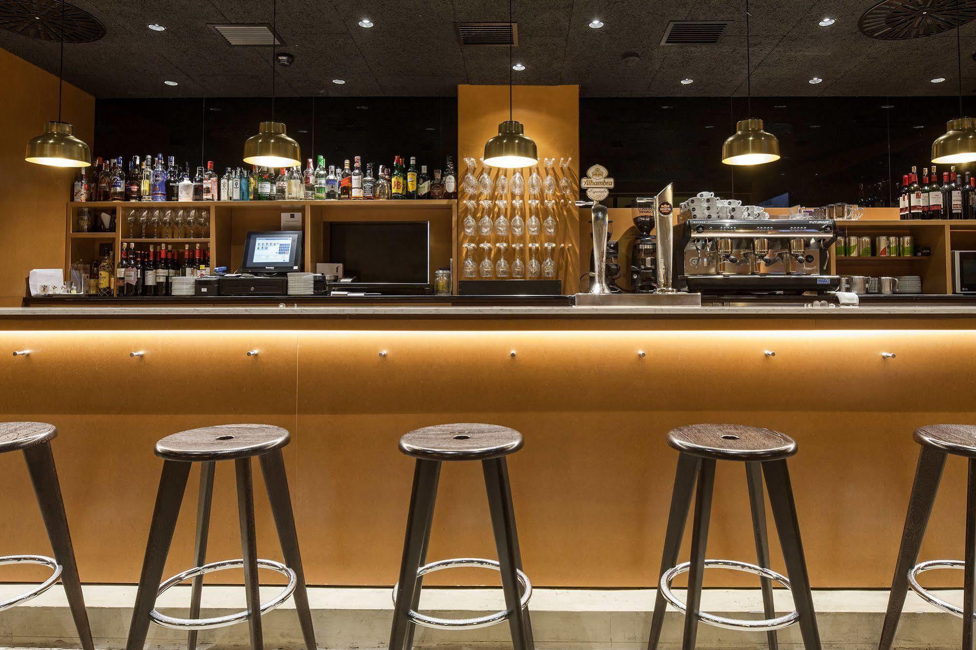 Hotel Yoldi Pamplona Dış mekan fotoğraf
